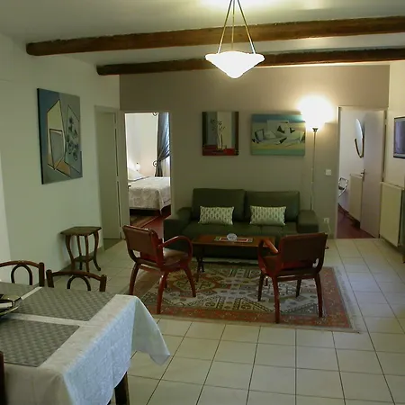 Le Clos Du Rempart